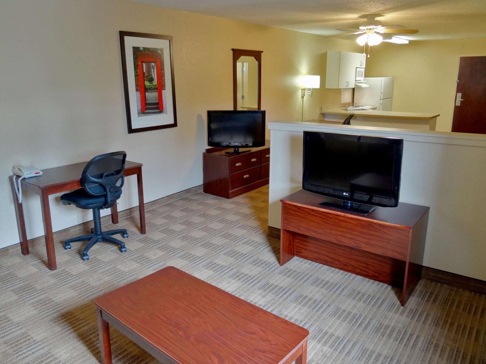 เอ็กซ์เทนด์ สเตย์ อเมริกา ฮาร์ตฟอร์ด แมนเชสเตอร์ Hotel ภายนอก รูปภาพ