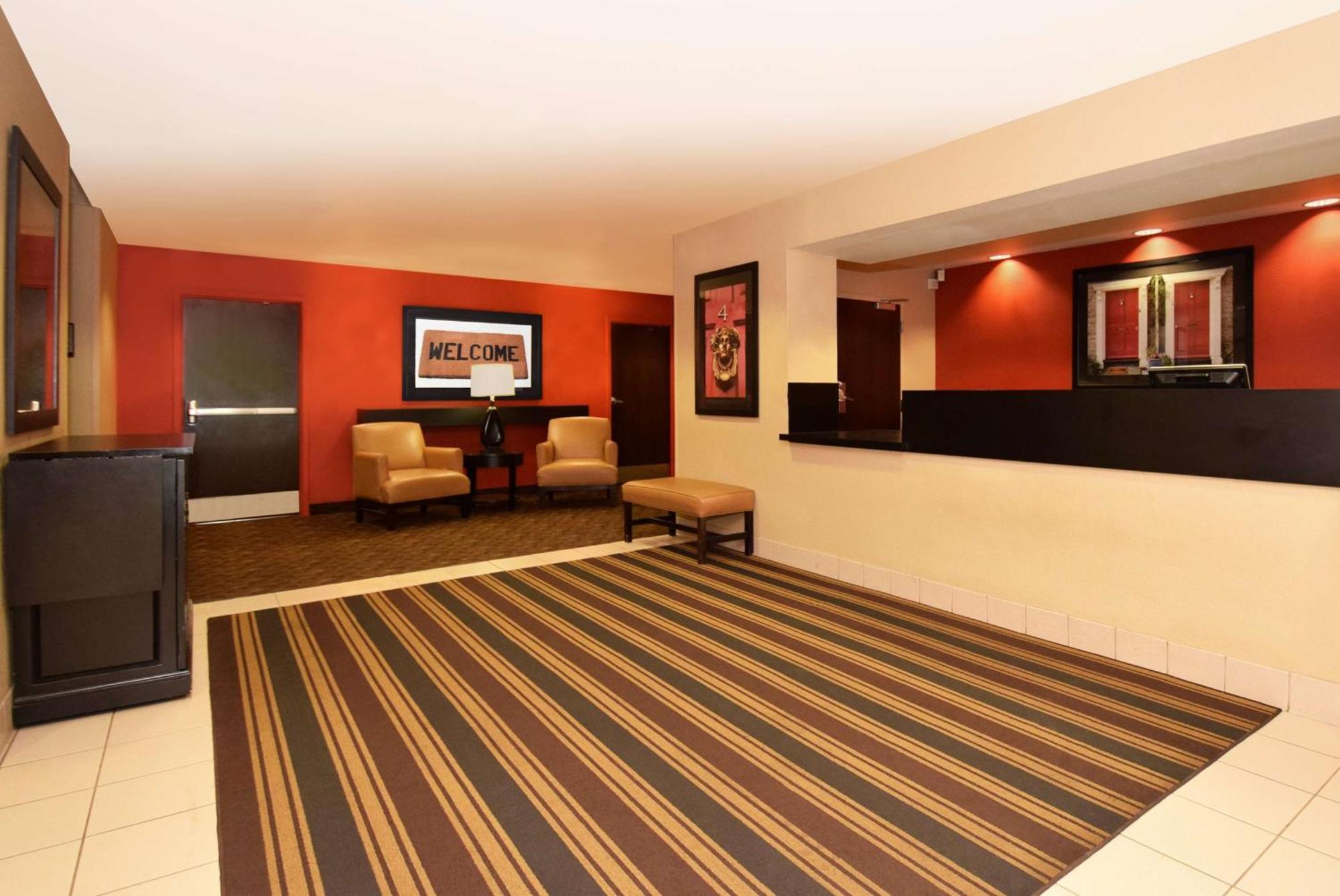 เอ็กซ์เทนด์ สเตย์ อเมริกา ฮาร์ตฟอร์ด แมนเชสเตอร์ Hotel ภายนอก รูปภาพ