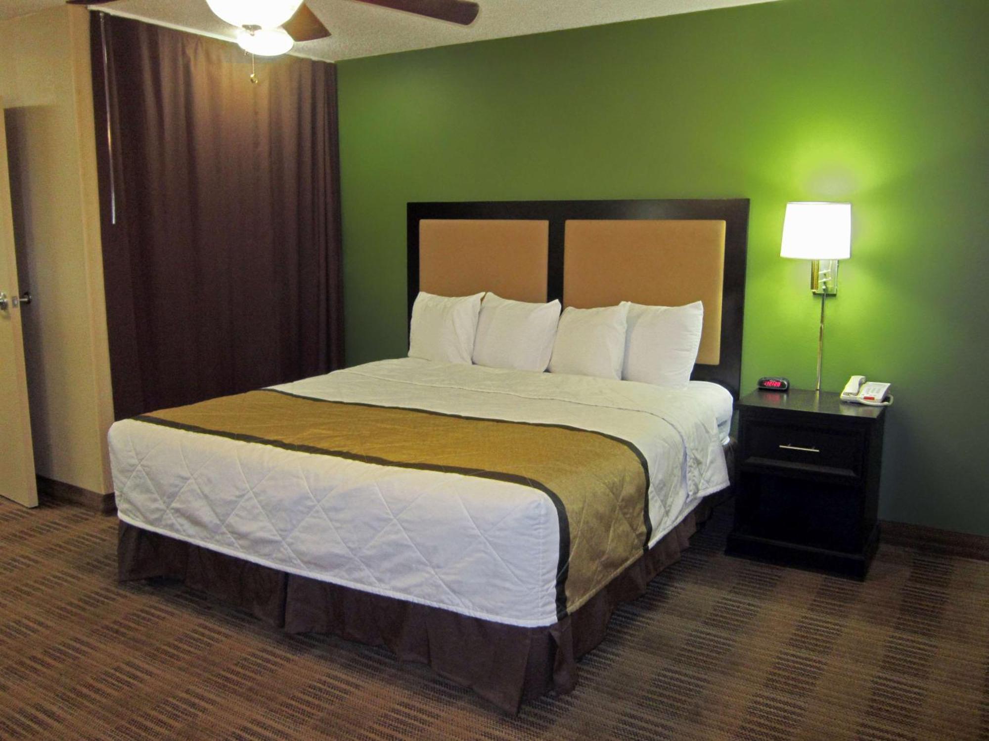 เอ็กซ์เทนด์ สเตย์ อเมริกา ฮาร์ตฟอร์ด แมนเชสเตอร์ Hotel ภายนอก รูปภาพ