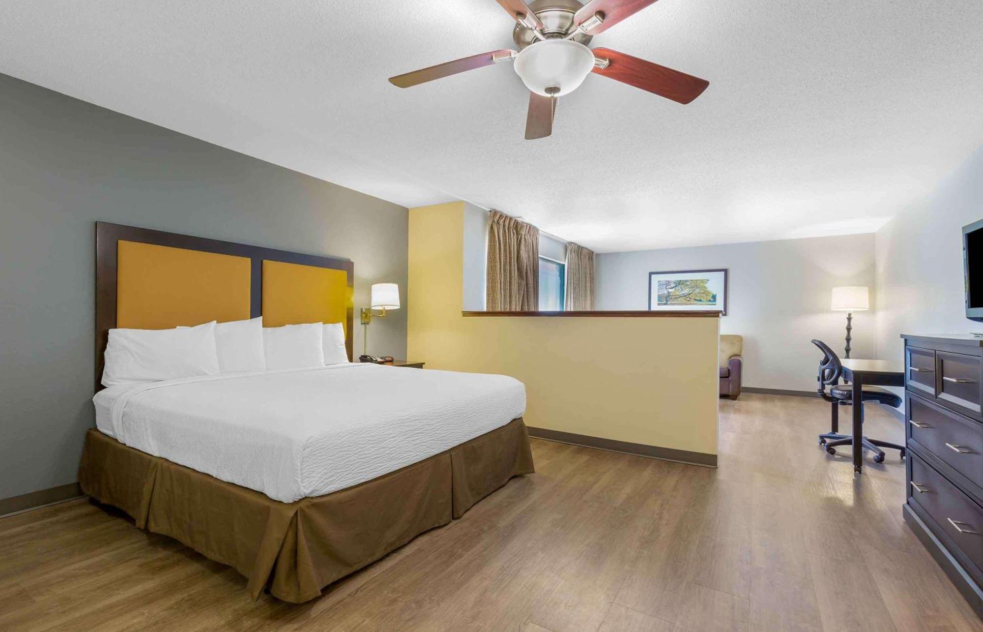 เอ็กซ์เทนด์ สเตย์ อเมริกา ฮาร์ตฟอร์ด แมนเชสเตอร์ Hotel ภายนอก รูปภาพ