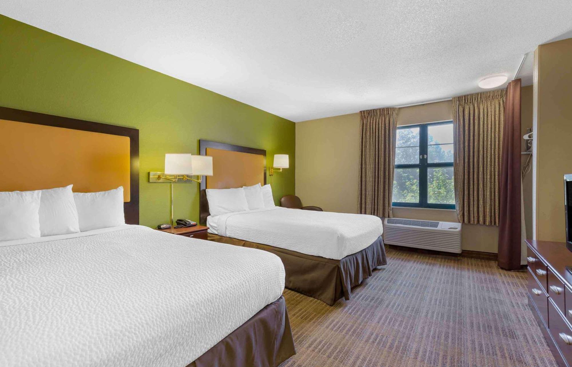 เอ็กซ์เทนด์ สเตย์ อเมริกา ฮาร์ตฟอร์ด แมนเชสเตอร์ Hotel ภายนอก รูปภาพ