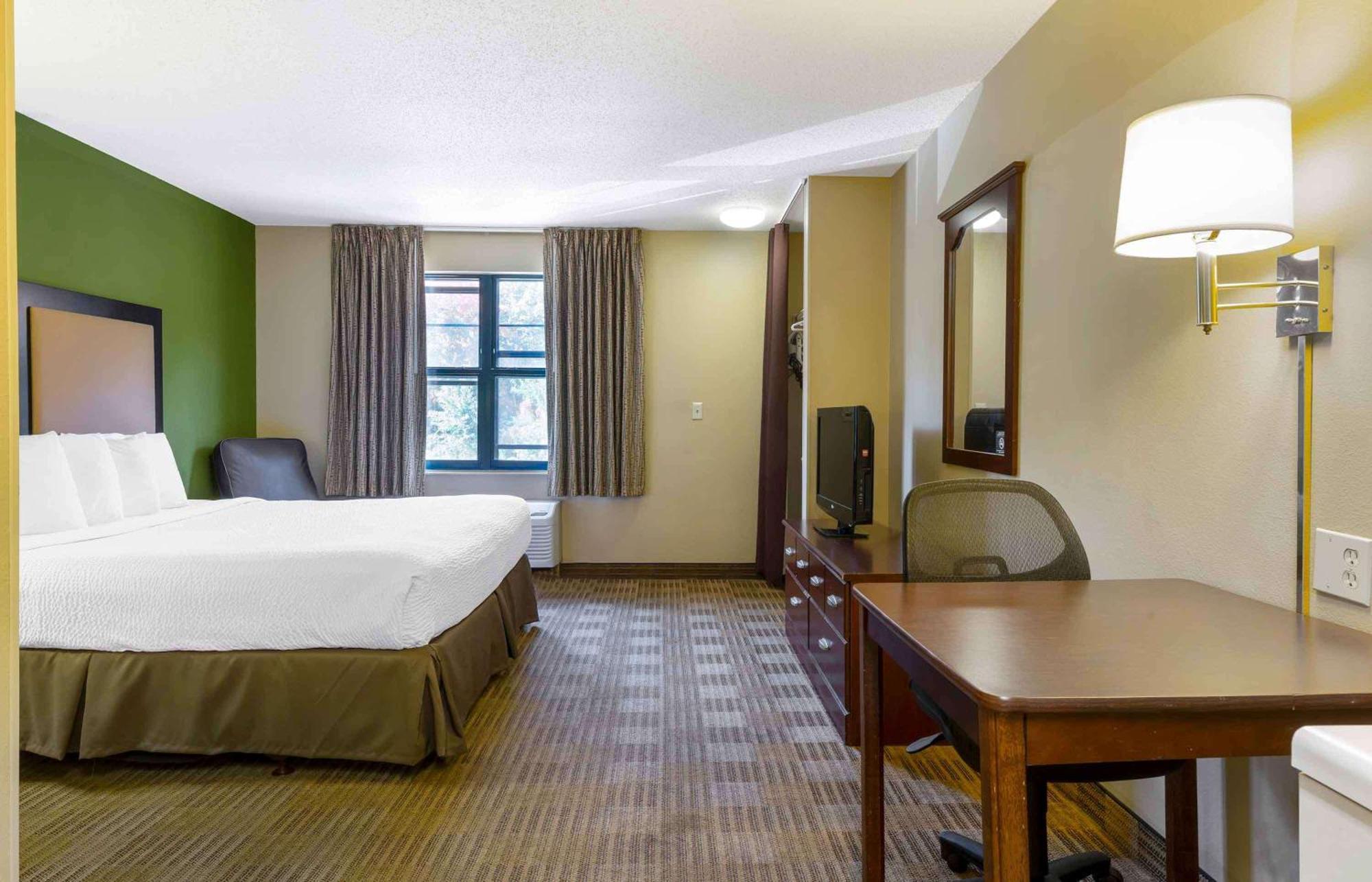เอ็กซ์เทนด์ สเตย์ อเมริกา ฮาร์ตฟอร์ด แมนเชสเตอร์ Hotel ภายนอก รูปภาพ